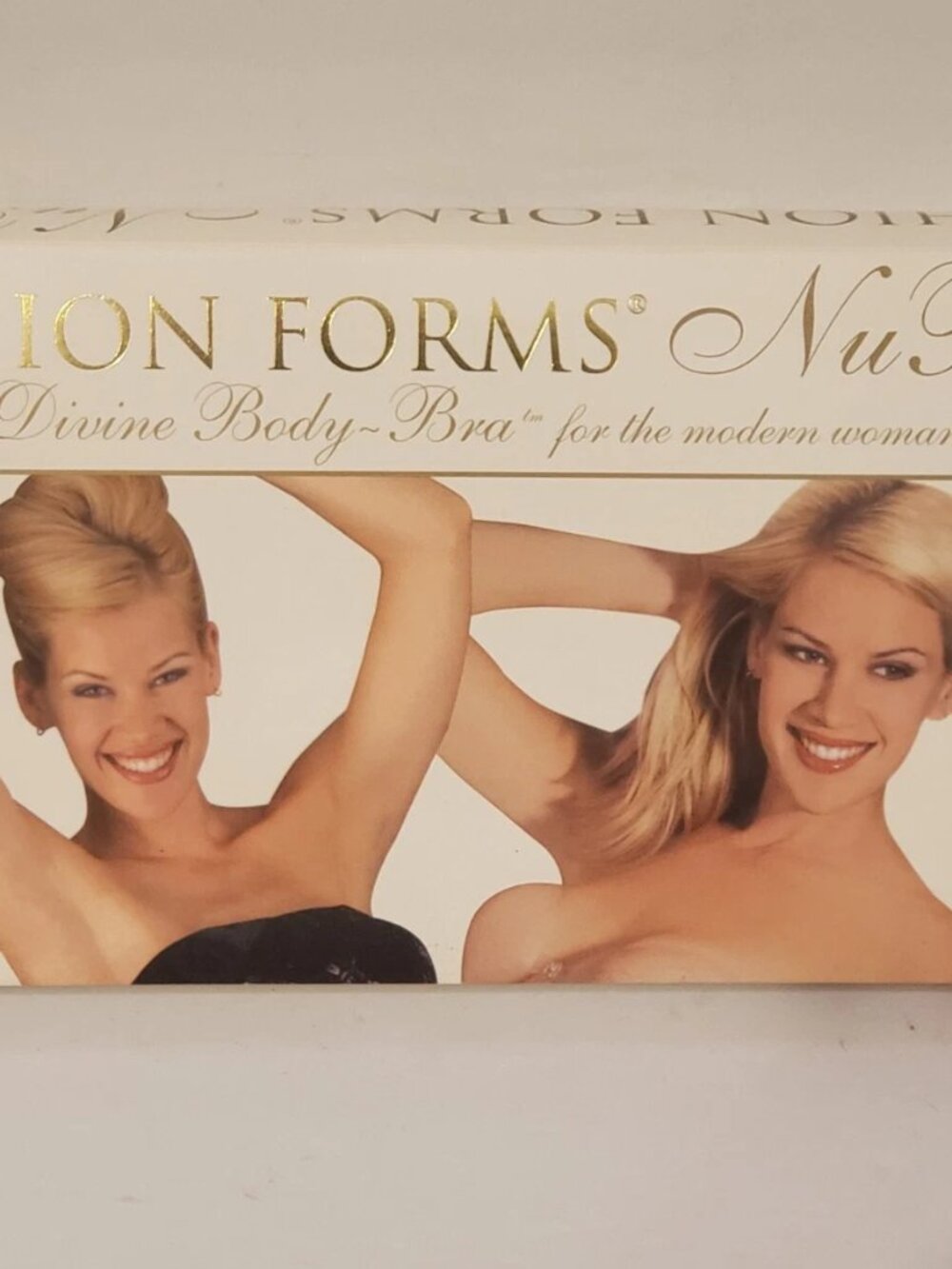 NuBra Ultralite Adhesive Strapless Backless Bra - Beige - Picture 4 of 4